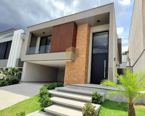 Casa 4 dormitórios em Campinas